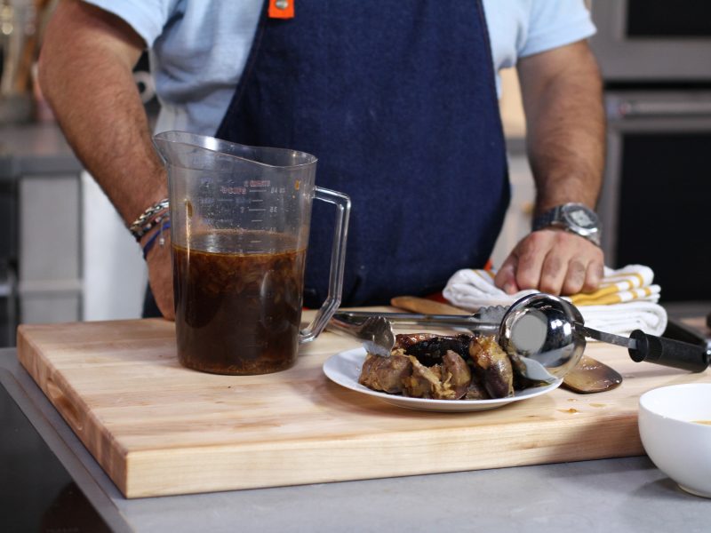 Andrew Zimmern's recipe for turkey gravy
